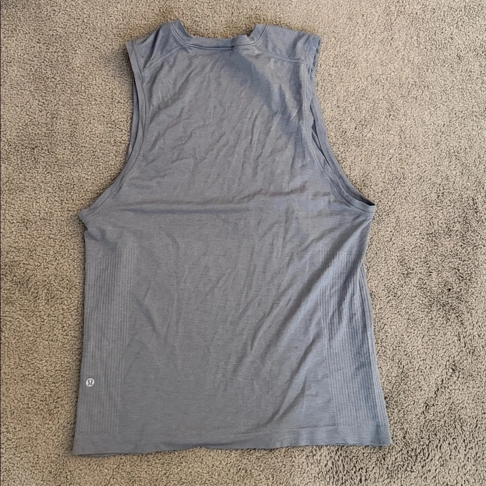 lululemon athletica tag removed